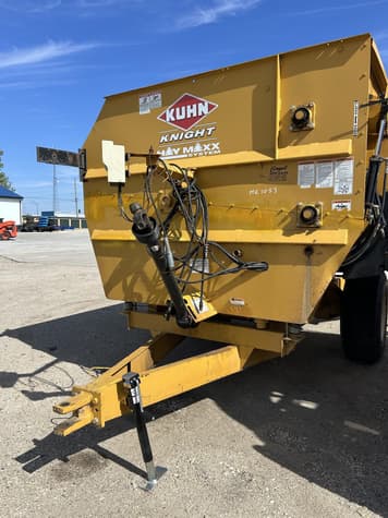 Main image Kuhn Knight 3136